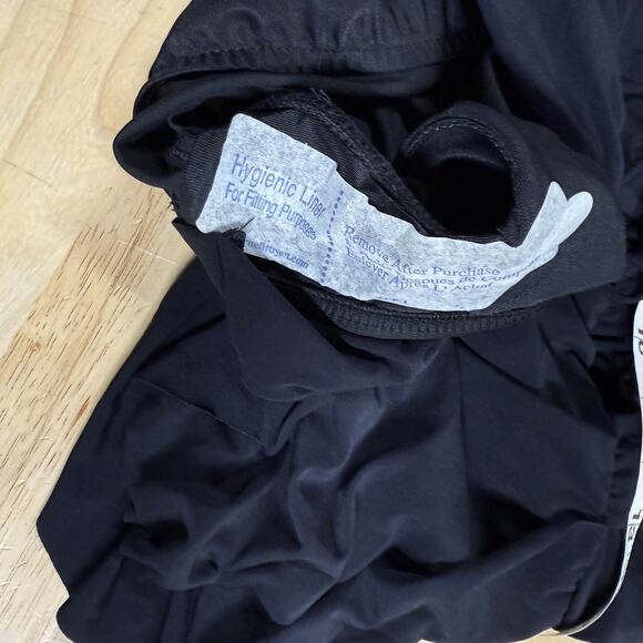 Magicsuit NWT Bianca One Piece Romper Swimsuit Black Size 14 Halter Wireless Bra - Picture 11 of 11